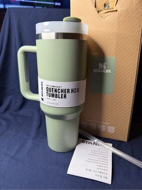 Stanley Sage Green Quencher Tumbler with Handle